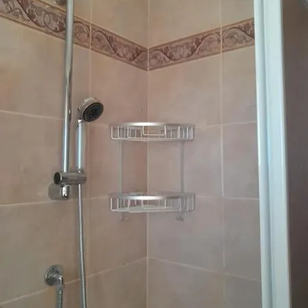 Le Tre Sorelle * Торре-Пелличе